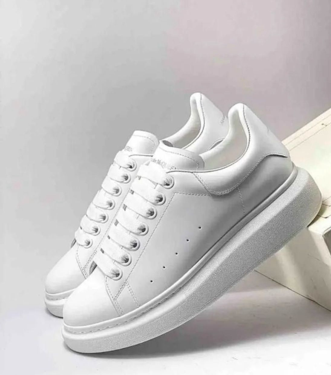 ALEXANDER MACQUEEN BLANCA ENTERA