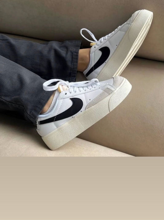 Blazer mid 77 blanca