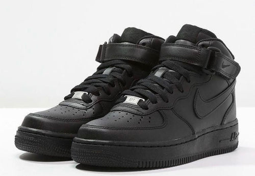 Air Force one mid negra bota