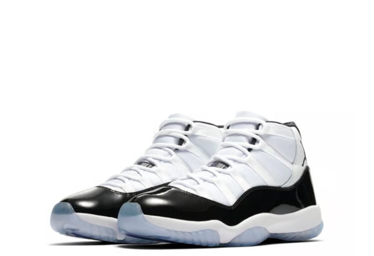 Jordan 11 retro blanco negro