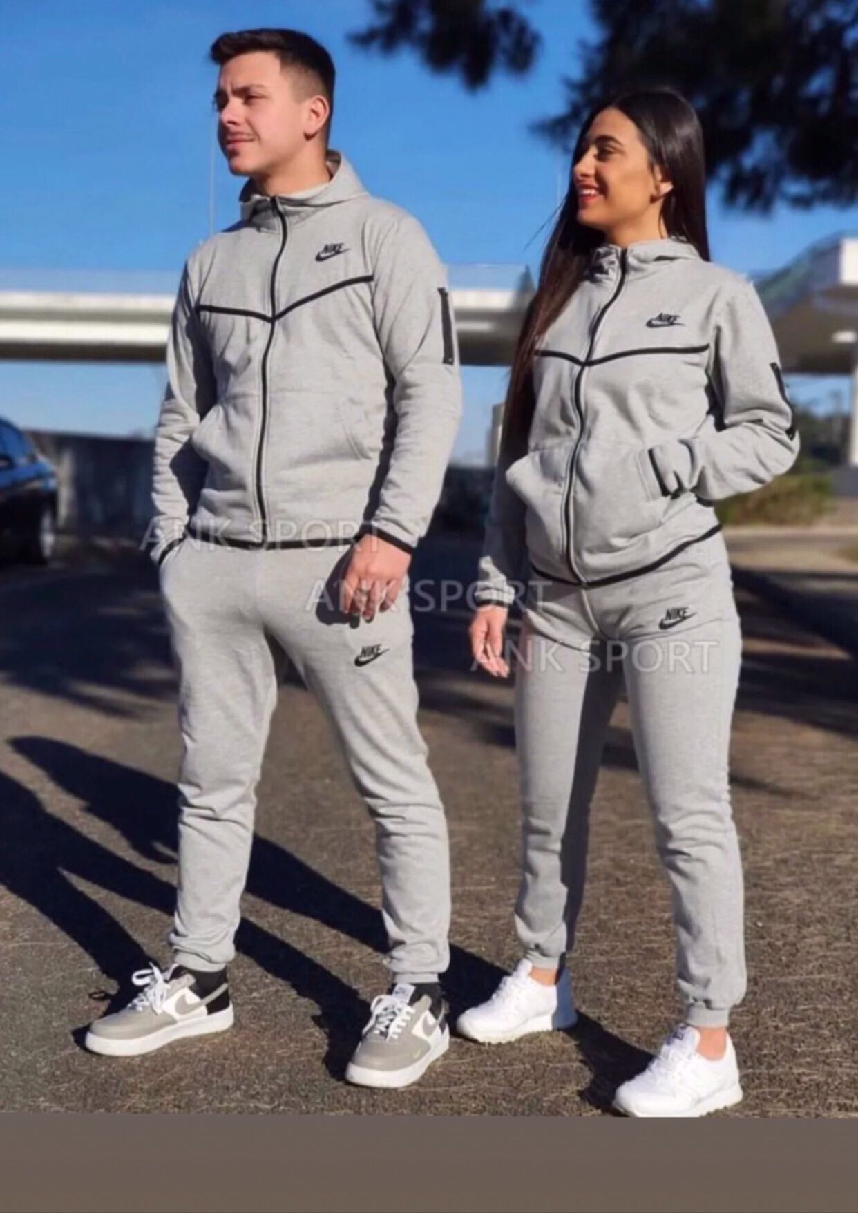 CHÁNDAL NIKE TECH