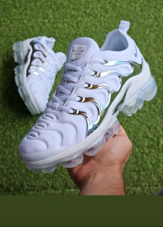 Vapormax Plus