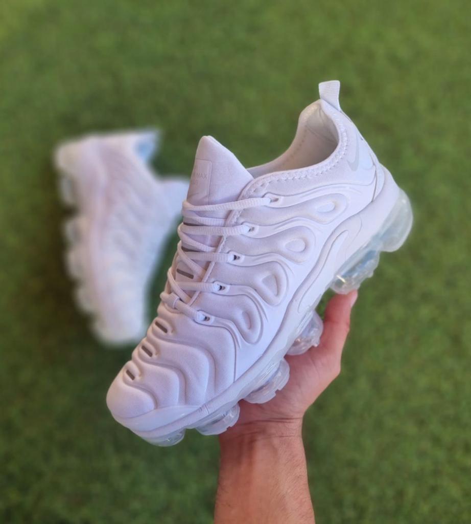 Vapormax Plus