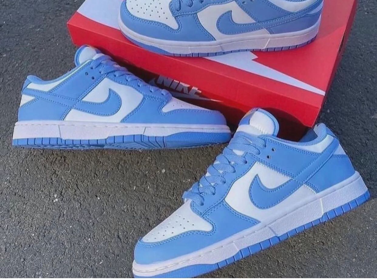 NIKE DUNK AZUL CIELO