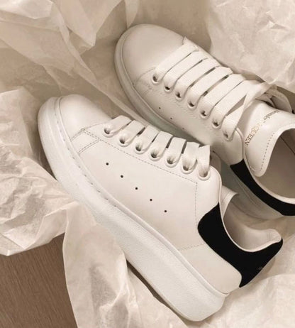 ALEXANDER MCQUEEN BLANCA NEGRA