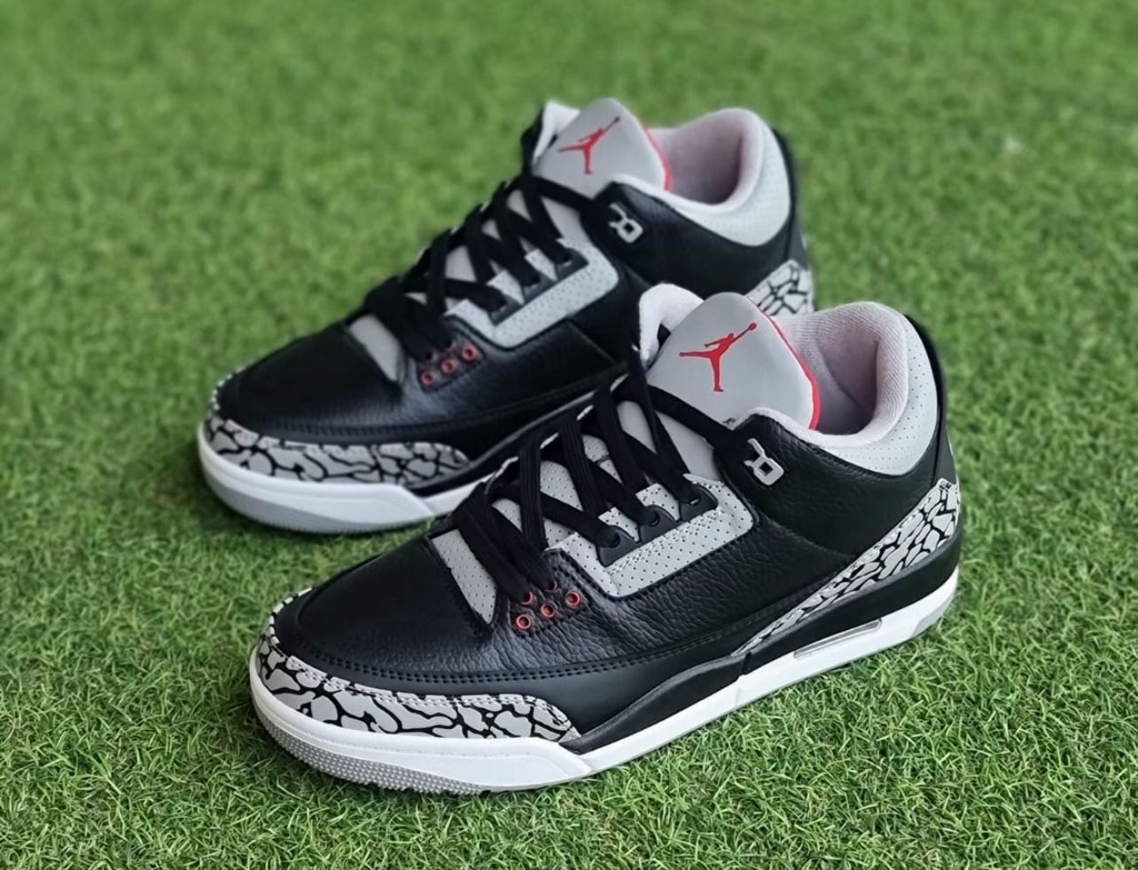 Air Jordan 3 black cement